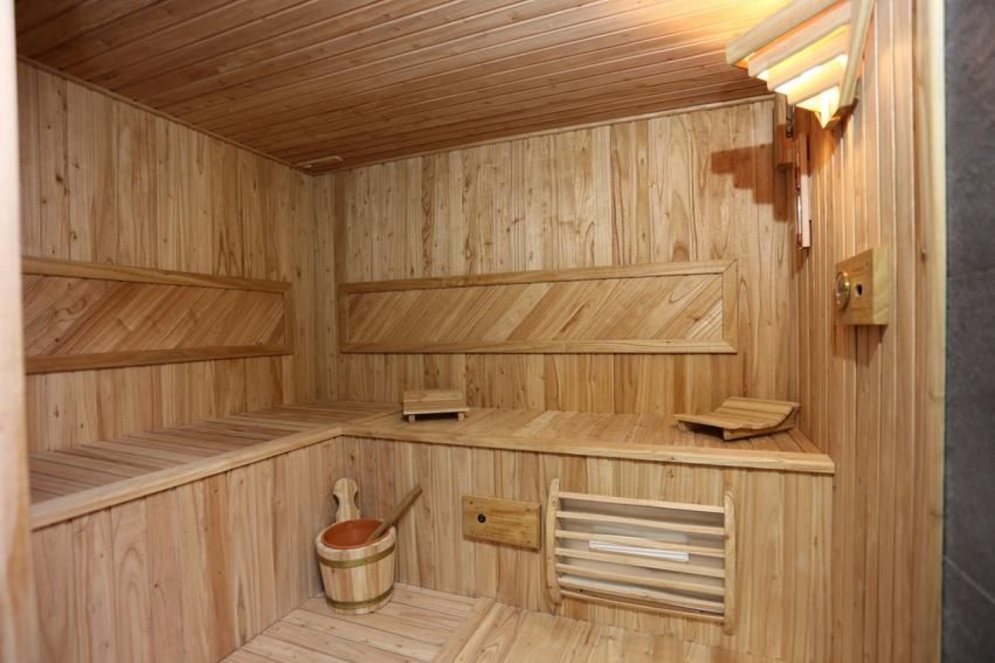 Complexe de 7 appartements avec spa a vendre, La Pedrera, Rocha
