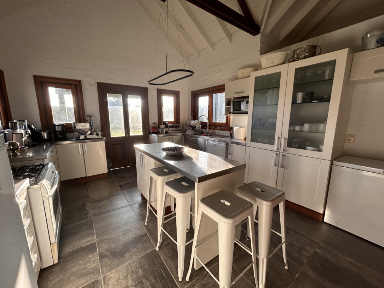 Ferme de 5 hectares avec 7 chambres a Manantiales