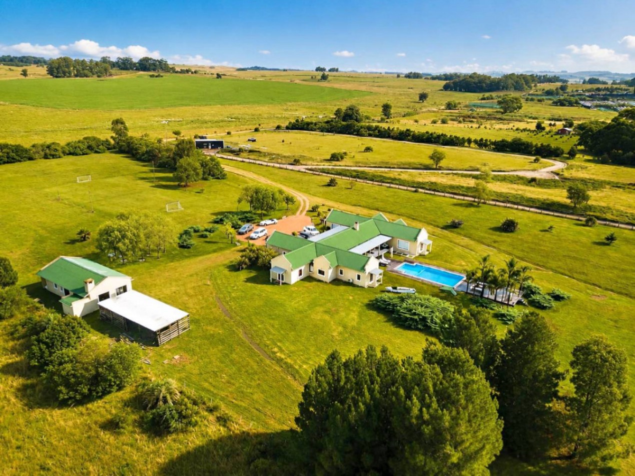 Ferme de 5 hectares avec 7 chambres a Manantiales