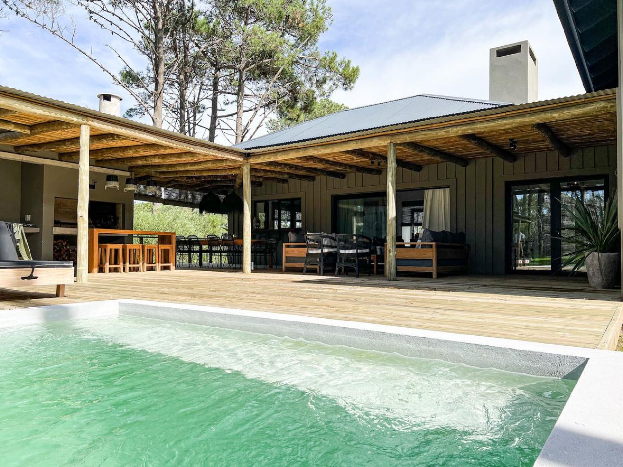Maison de 3 chambres avec jardin et piscine dans une residence securisee a Jose Ignacio.