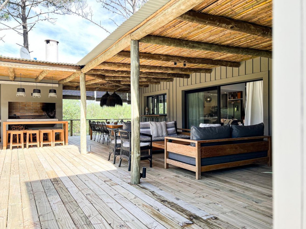 Maison de 3 chambres avec jardin et piscine dans une residence securisee a Jose Ignacio.